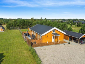 Holiday Home Vicktoria - 1-5km from the sea by Interhome, Bogø By